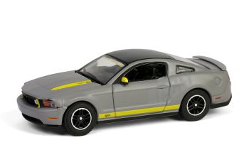 GREEN41170-E - FORD Mustang 2011 ACCEL uit de serie RUNNING ON EMPTY in blisterverpakking
