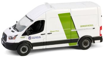 GREEN43035-E - FORD Transit 2020 wit U.S. Douanedienst HOT PURSUIT blisterverpakking