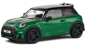 SOL4315002 - MINI Cooper John Works 2023 Engels Groen