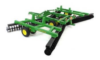 ERT45987 - JOHN DEERE 637 grondfrees