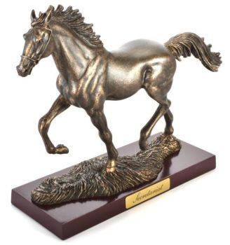 ATL4652110 - Renpaard standbeeld – Secretariaat
