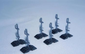 MSM5481/01 - 6 grondplaten met palen