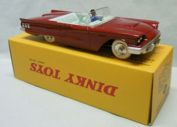 DIN555 - FORD Thunderbird met rode driver – ATLAS-editie
