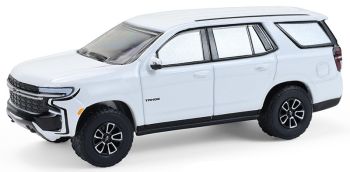 GREEN68070-E - CHEVROLET Tahoe 2024 wit uit de serie SHOWROOM FLOOR in blisterverpakking