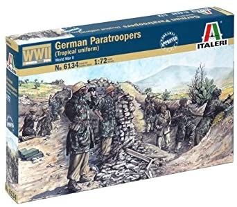 ITA6134 - Duitse parachutist. (tropisch) om te schilderen