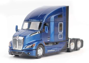DCM71108 - KENWORTH T680 Next-Gen 6x4 Cab Blauwe slaapcabine