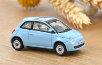 NOREV770064 - FIAT 500 2008 Blauw