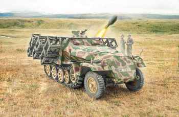 ITA7080 - Voertuig Sd.Kfz. 251/1 Wurfrahmen Stuka zu Fuss om te monteren en te schilderen