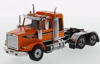 DCM71063 - WESTERN STAR 4900 SB Oranje