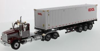 DCM71064 - WESTERN STAR 4900 SF Met containerdrager en 40 Feet container OOCL