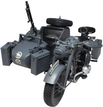 ITA7406 - Zijspan Zundapp KS750 om te monteren en te schilderen