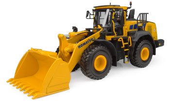 UH8194 - KOMATSU WA475-11 wiellader