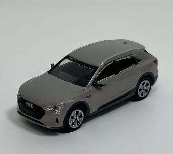 MNC870018221 - AUDI E-tron 2020 Beige metallic