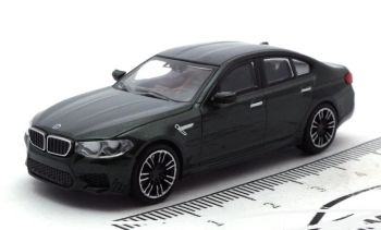 MNC870028007 - BMW M5 2018 Groen metallic