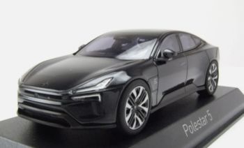 NOREV875015 - POLESTAR 5 2025 Espacio