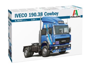 ITA90767 - IVECO 190.38 4x2 CowBoy blauw om te monteren en te schilderen