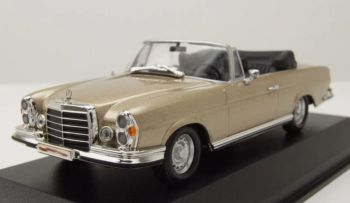 MXC940038130 - 1970 Mercedes-Benz 280SE 3.5 Cabriolet, Metallic Goud