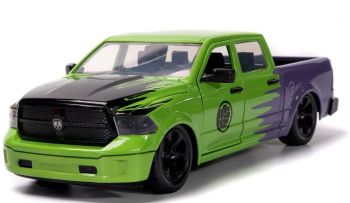 JAD99726 - DODGE Ram 1500 2014 met HULK figuur
