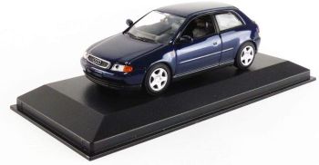 MXC940015100 - AUDI A3 1996 blauw metallic