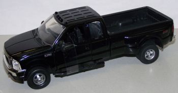 NEW54473C - FORD F-350 zwart