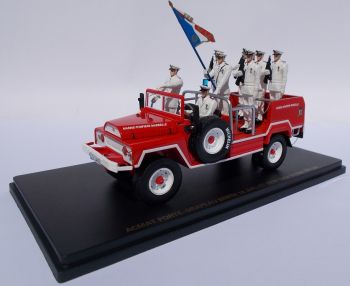 ALERTE0087 - ACMAT brandweerman BMPM vaandeldrager Marins Pompiers de Marseille met beeldjes gelimiteerd tot 350 exemplaren