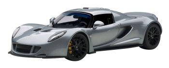 AUT75402 - HENNESSEY Venom GT Spyder grijs