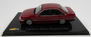 MAGCHEVYOMEGA - CHEVROLET Omega Diamond 1994 donkerrode 4 deurs sedan