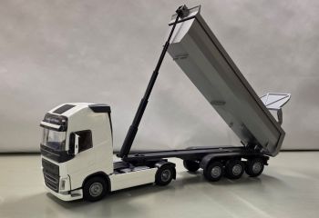 EMEK22351 - VOLVO FH16 4x2 wit met 3-assige emmer