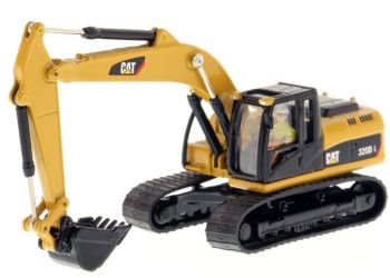 DCM85262 - CATERPILLAR 320D rupsgraafmachine met bestuurder en metalen box