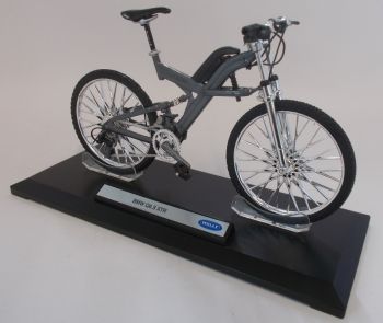 WEL62570PWC - BMW Q6.S XTR mountainbike grijs