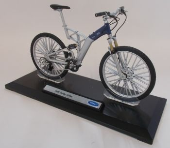 WEL62570PWF - AUDI Design Cross mountainbike blauw en grijs