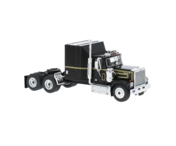 IXO64TR007 - 1980 GMC General 6x2 Zwart