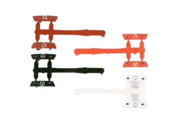 HER051866 - MERCEDES BENZ Spinter roosters met blauwe lichten 4 zwart; 2 wit; 2 rood; 2 oranje