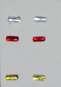 ART04370R - 2 Rode Rechthoekige Koplamp Pads 1x3mm