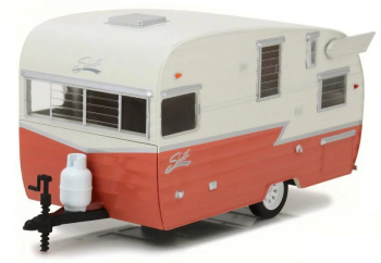 GREEN18415 - SHASTA Aire Flyte witte en koraalrode caravan