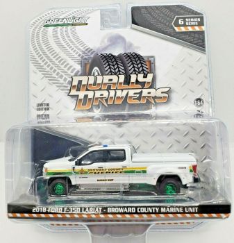 GREEN46060-CVERT - FORD F-3500 Lariat dubbele cabine pick-up 2018 Broward County Marine Unit groene velgen Dually Drivers Series Green Metal versie verkocht in blister