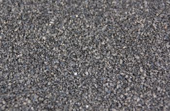 HEK33124 - Zwart grind 1-2mm 200 g