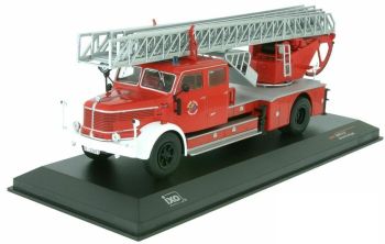 IXOTRF004 - KRUPP DL 52 grootschalige Duitse brandweerwagen