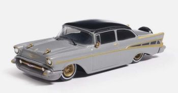 IXO-IA64014 - CHEVROLET Bel-Air Lowrider 1957 Grijs (blisterverpakking)