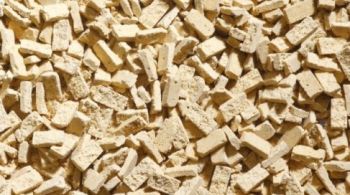 JUW23227 - Kavel van 800 beige aardestenen