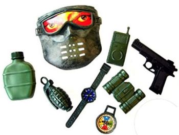 LPE51160 - Kit met militaire accessoires - 8 stuks
