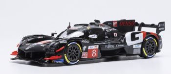IXOLMM255.22 - Toyota GR010 Hybrid #8 24 uur van Le Mans 2025 S. Buemi / B. Hartley / R. Hirakawa