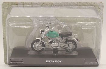 MAGMOT042 - Groen en grijs BETA Boy bromfiets
