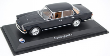 MAGMAS05 - MASERATI Quattroporte i 1963 donkerblauw 4 deurs saloon