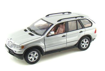 MMX73254SL - BMW X5 zilver