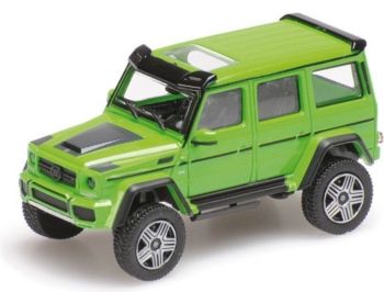 MNC870037202 - BRABUS 4x4 2 2016 groen