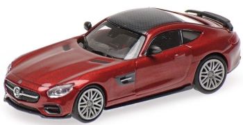 MNC870037321 - BRABUS 600 2015 rood metallic
