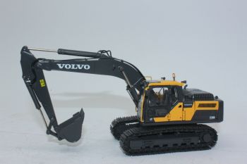 MOT300083 - Graafmachine VOLVO EC200D APAC