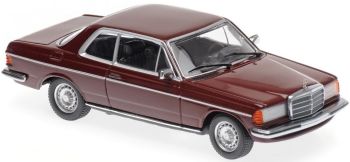 MXC940032221 - MERCEDES BENZ 230CE 1976 rood
