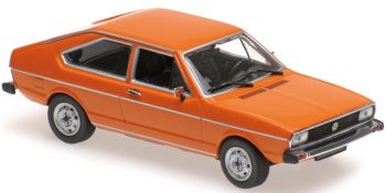 MXC940054201 - VOLKSWAGEN Passat 1975 oranje